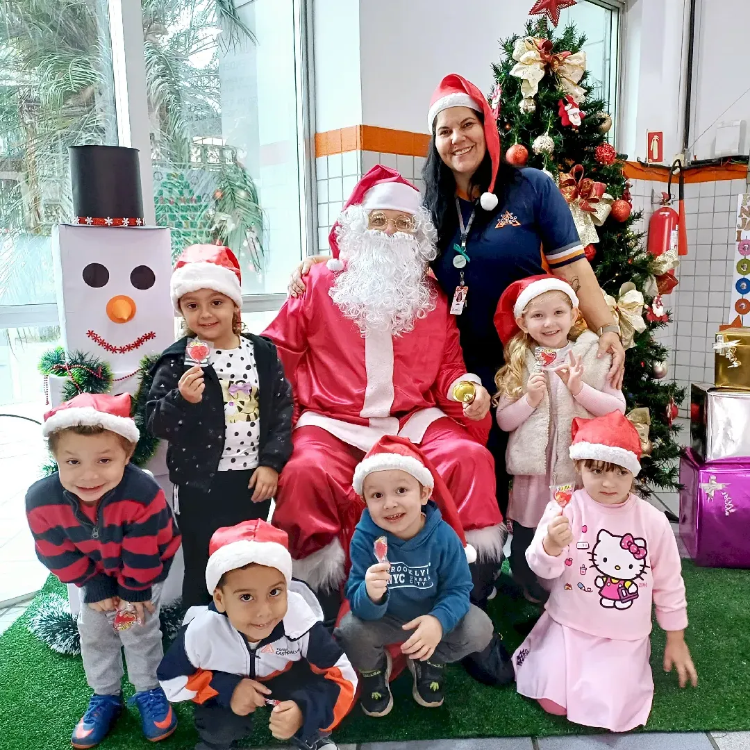Leia mais sobre o artigo Papai Noel no Castro